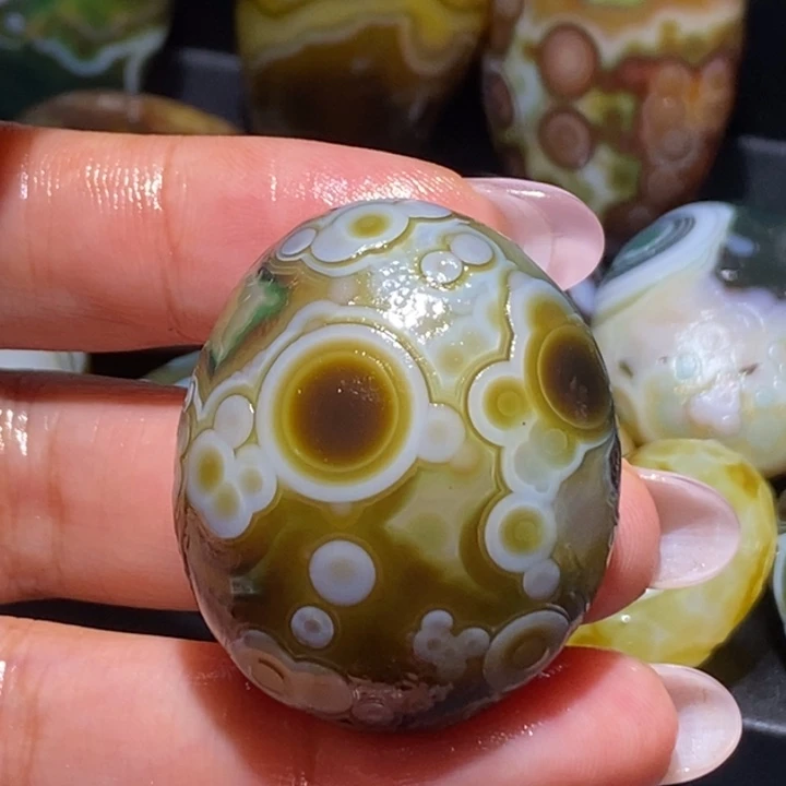 玛瑙/玉髓未镶嵌珠宝奇石134