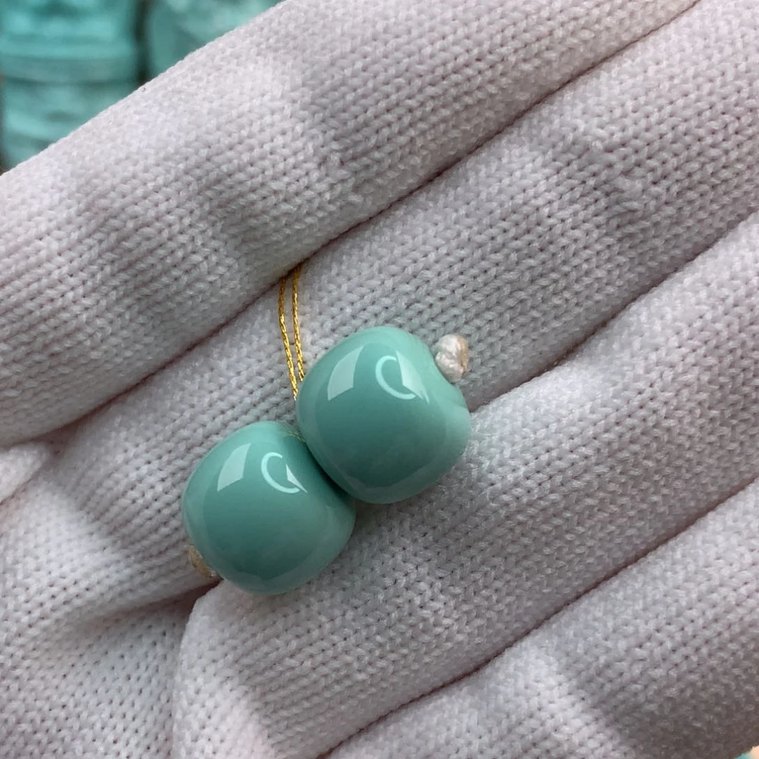 绿松石珠宝玉石未镶嵌