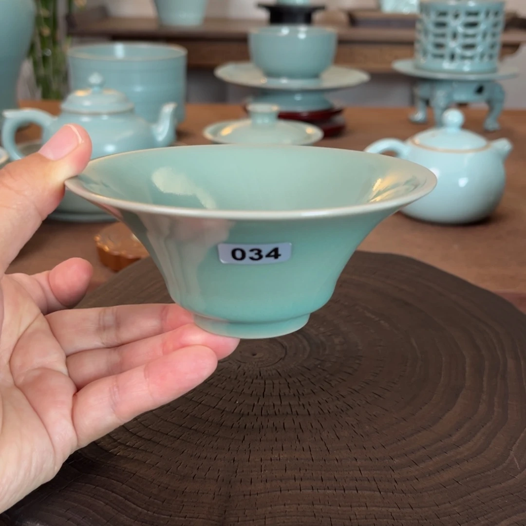 微瑕034原矿汝官窑作品