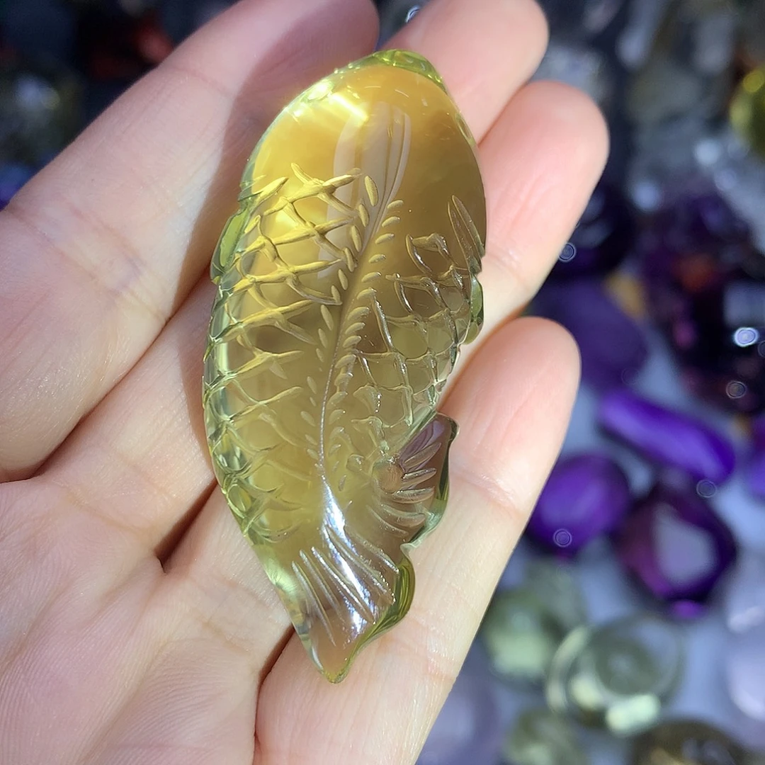 未镶嵌水晶珠宝半成品