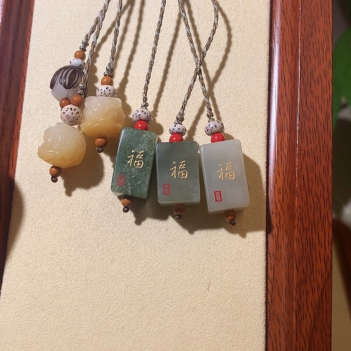 和田玉未镶嵌颈饰和田玉 033 多样性随机发货拍一发一