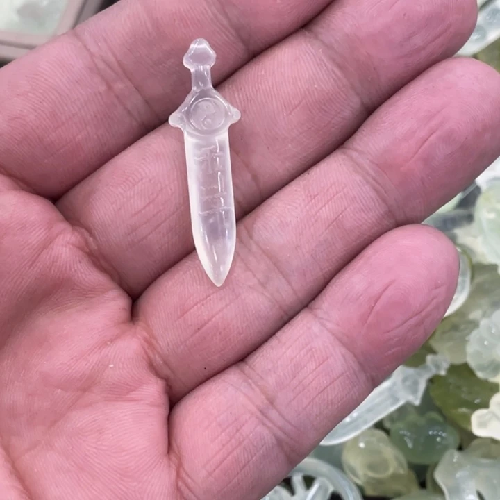 蛇纹石玉合金颈饰