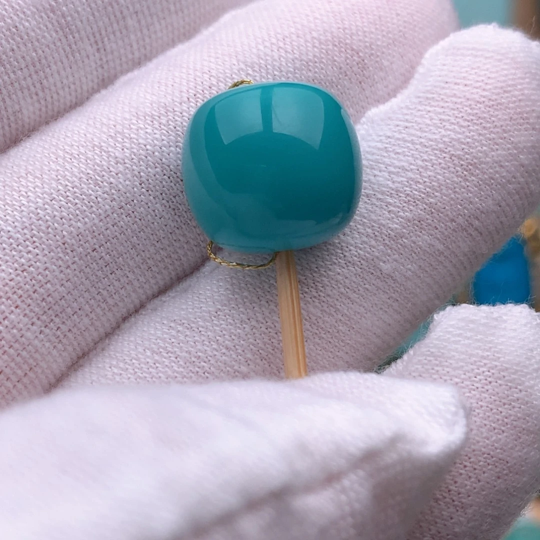 绿松石未镶嵌珠宝奇石13.8mm