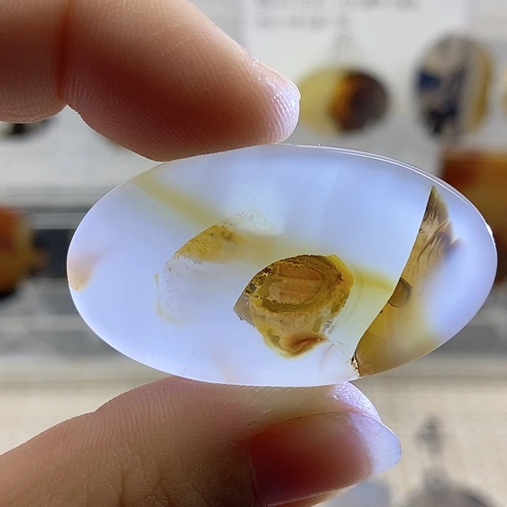 未镶嵌颈饰玛瑙/玉髓