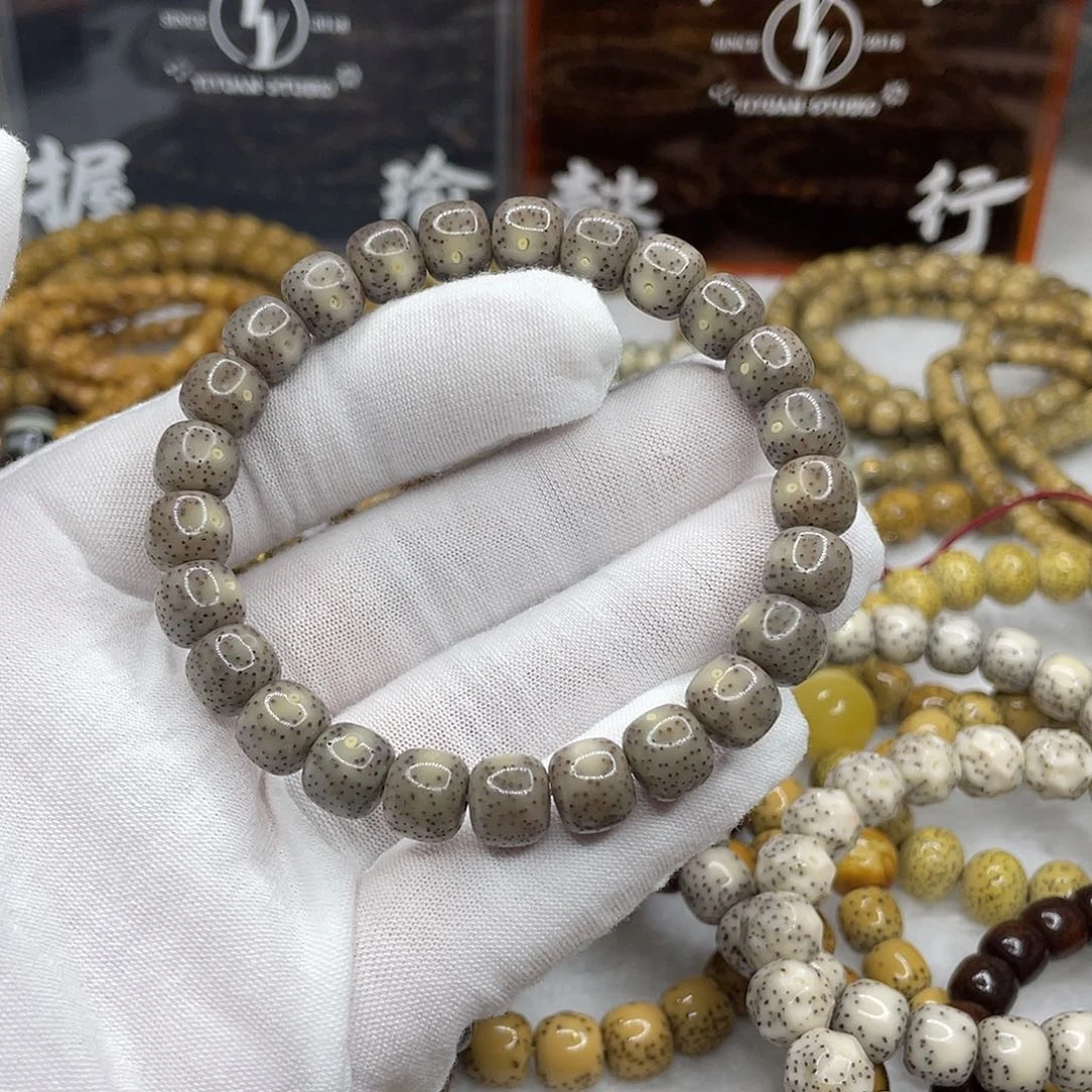 手串星月菩提?****?银标款9玉化糯冰