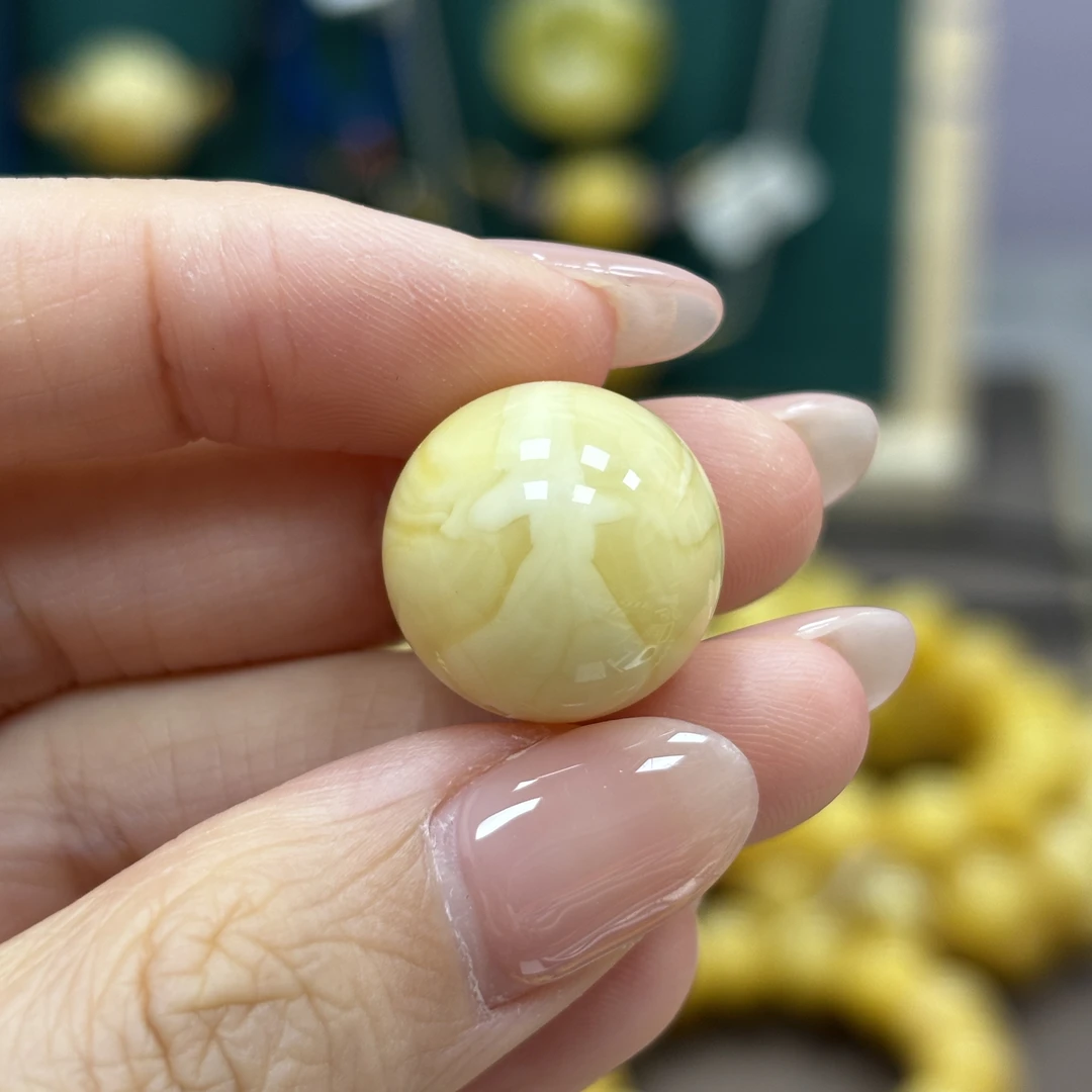 16.6mm带皮色· 小妖珠宝天然原矿琥珀蜜蜡