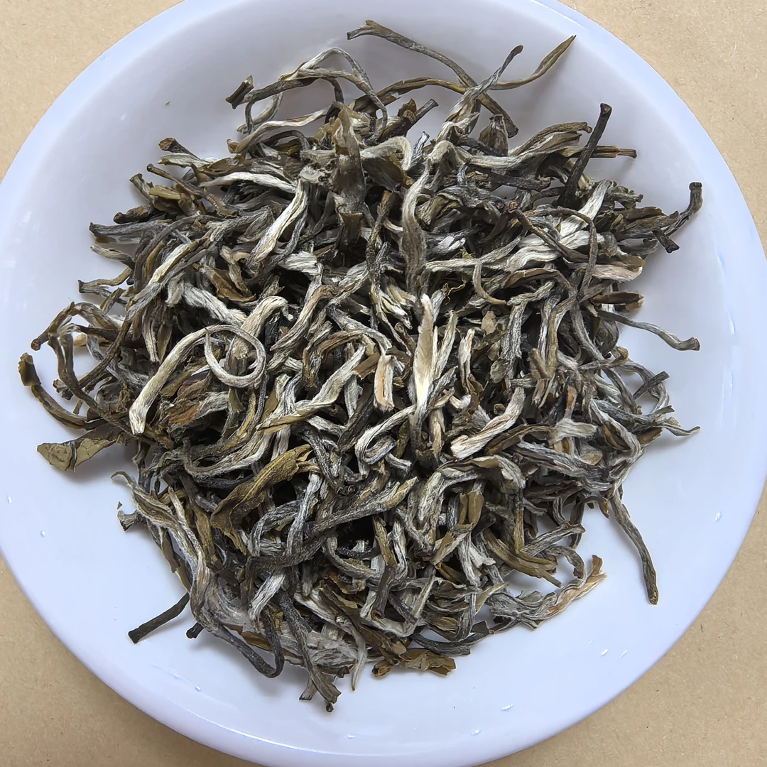 2025年新茶茉莉花白牡丹 全芽头