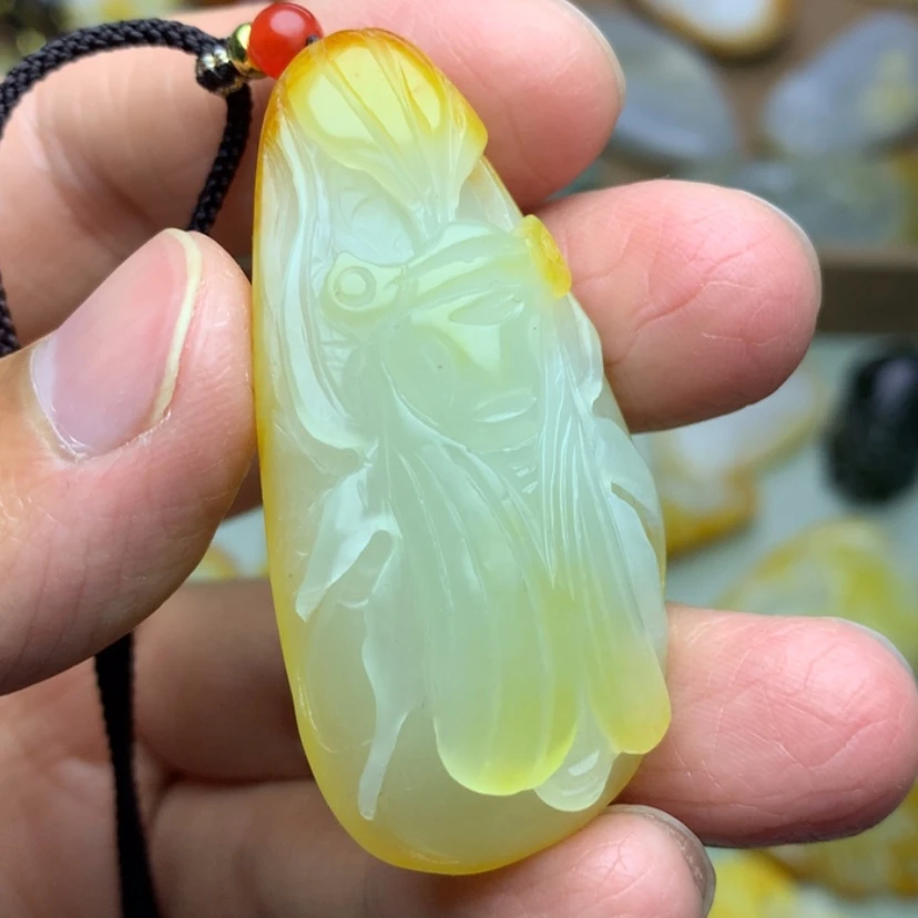 【闪购商品】颈饰未镶嵌和田玉
