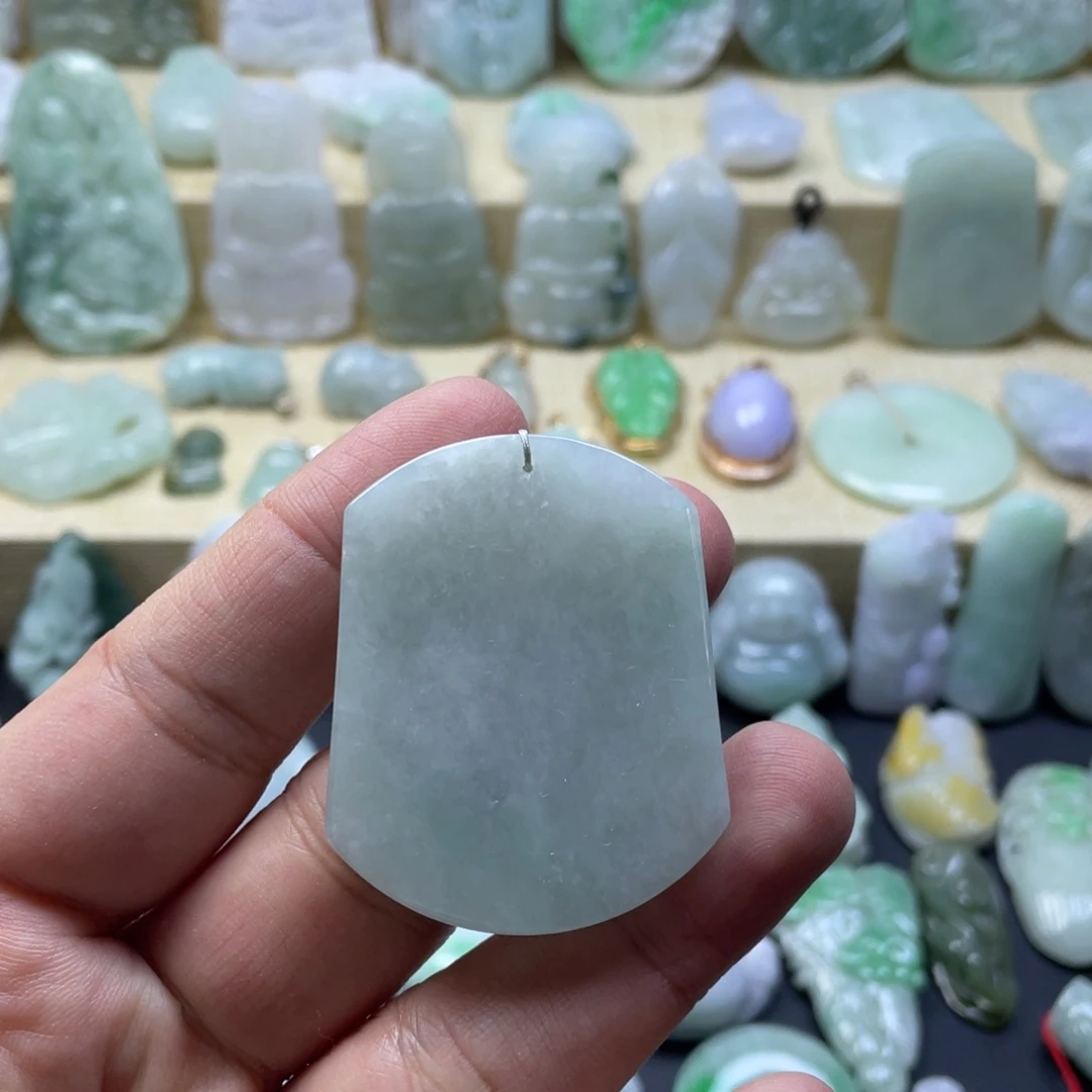 翡翠未镶嵌颈饰纯天然翡翠