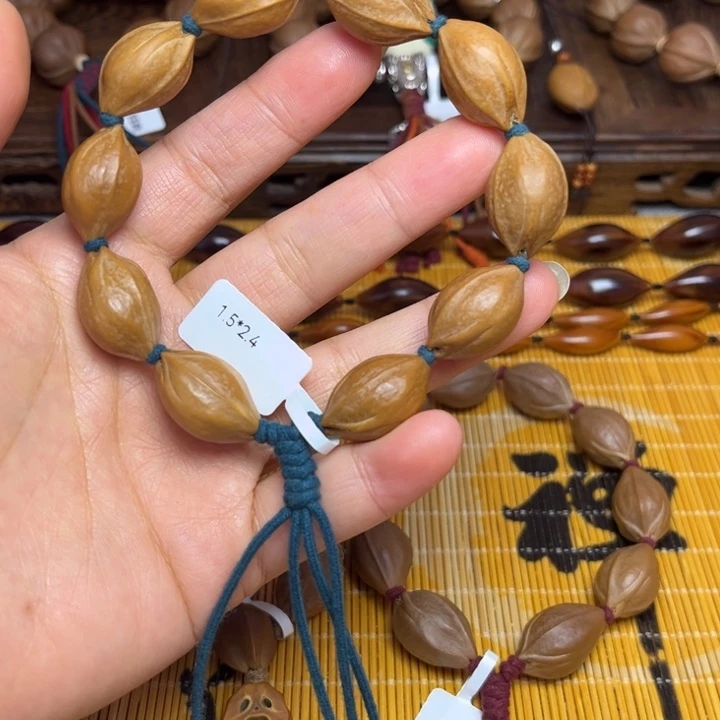 橄榄核手串/手链l*梅林铁核1.5*2.4