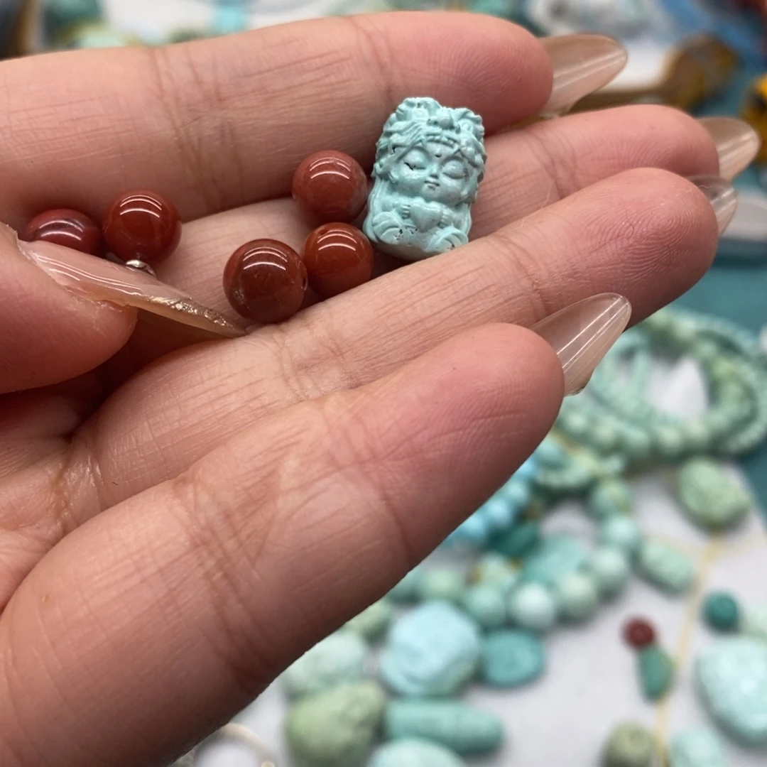 【闪购商品】南红玛瑙748未镶嵌心****士南