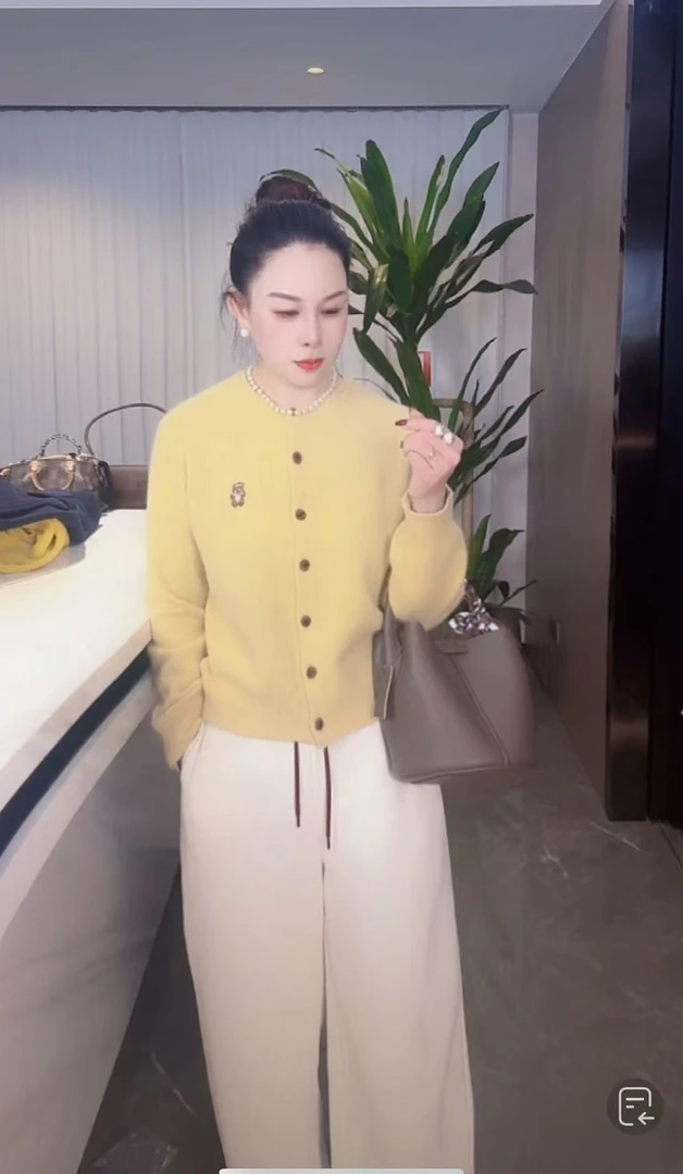 MEIJIAODIAN时尚秋季圆领长袖羊毛开衫