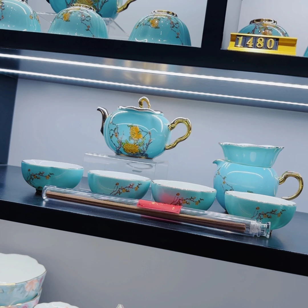 陶瓷一壶6杯一个公杯一个茶漏