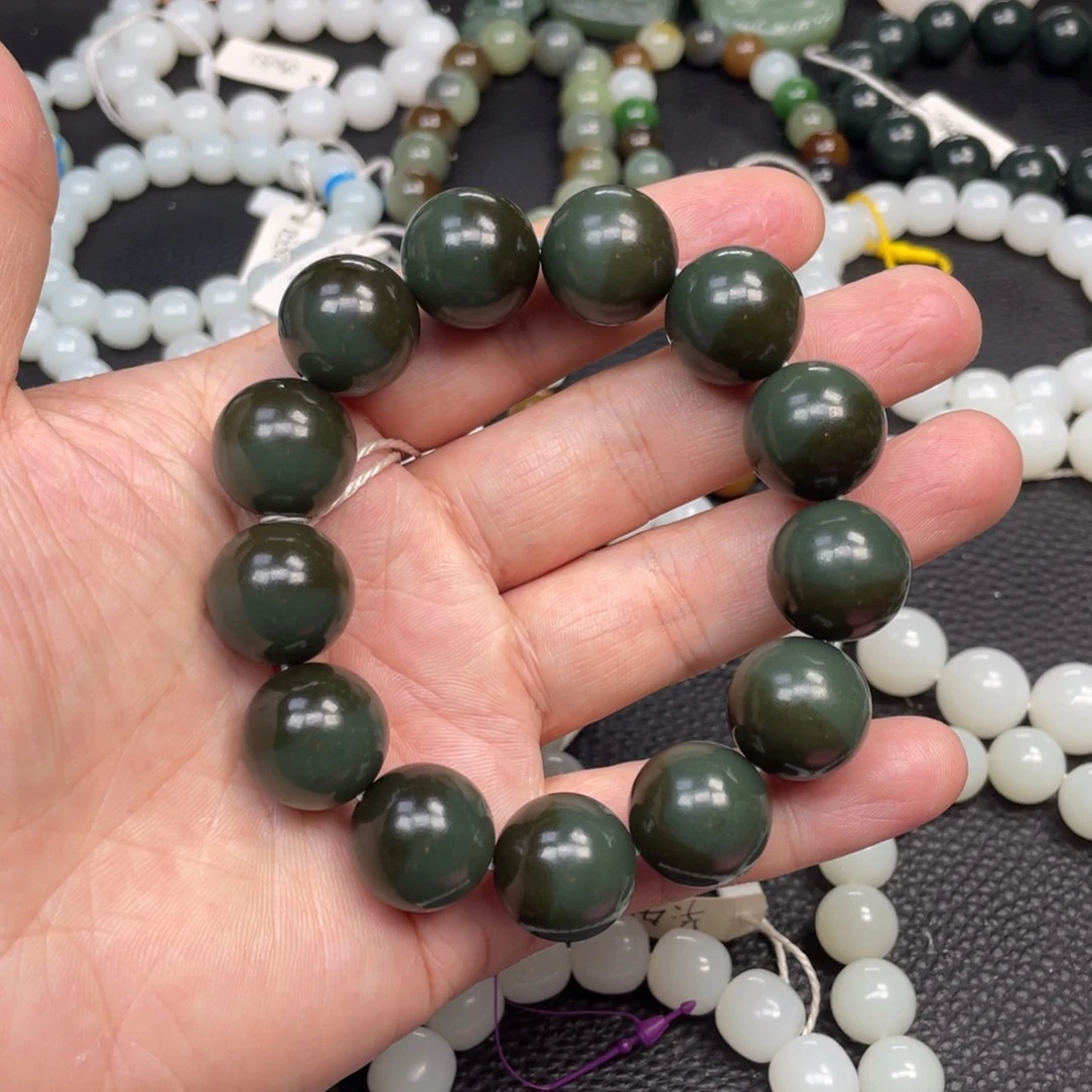 和田玉未镶嵌手链