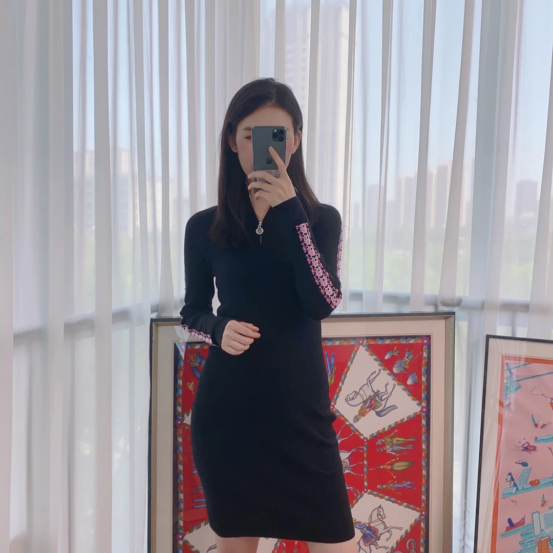95新 Chanel/香奈儿 麦殿/羊毛20n连衣裙黑色38码/250417VRS2Z06