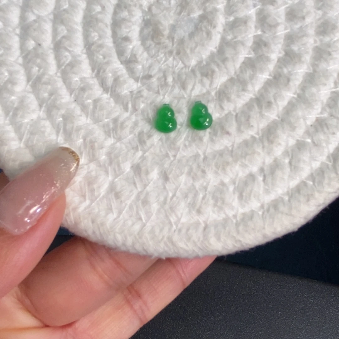 未镶嵌定制翡翠翡翠6.8/5.3/1.9