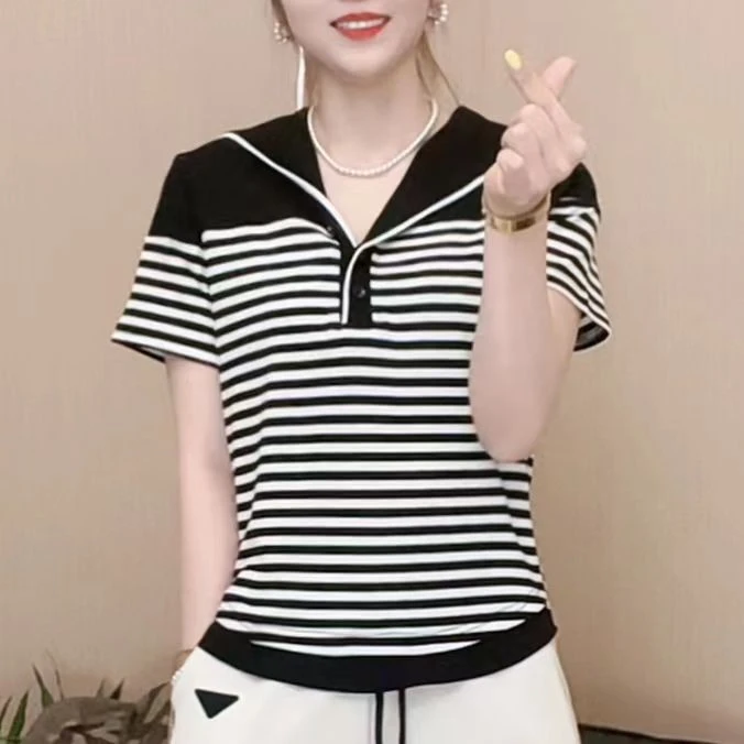 2025夏季时尚洋气新款法式海军领条纹百搭显瘦减龄短袖