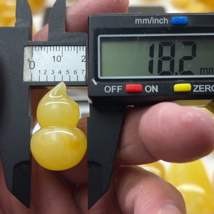 琥珀未镶嵌裸石原矿