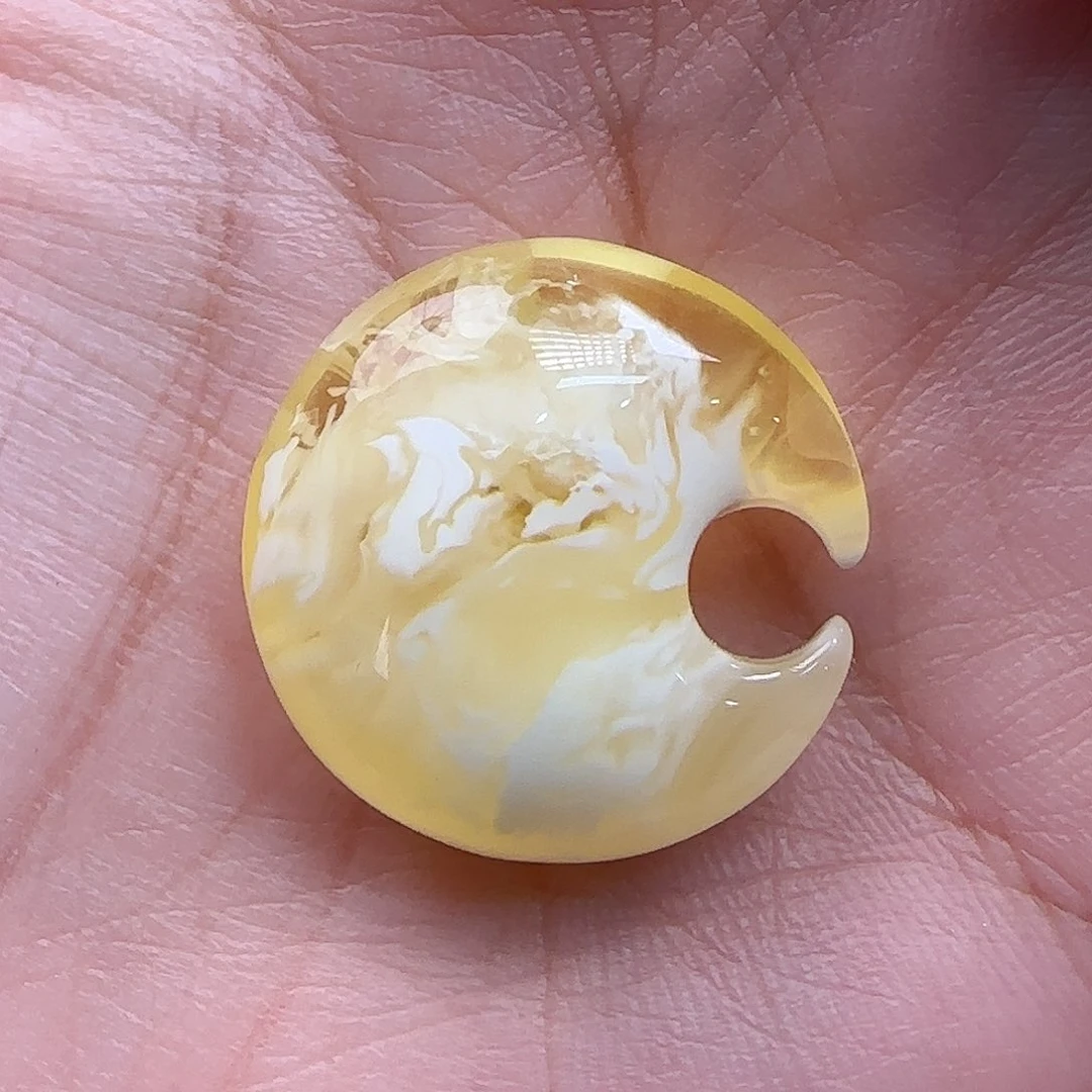 琥珀未镶嵌珠宝奇石?****蜜蜡