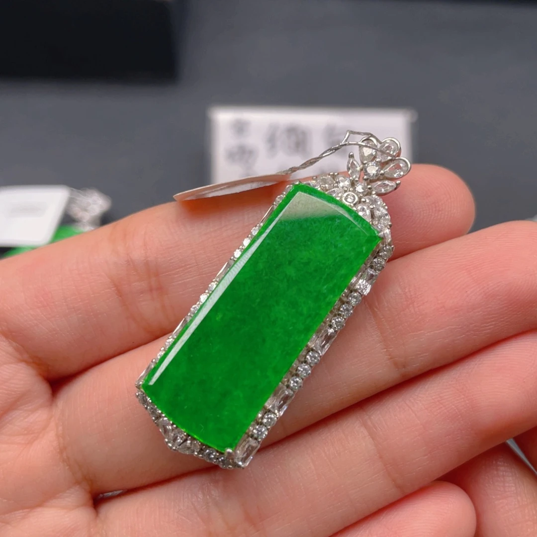 翡翠银S925镶嵌颈饰