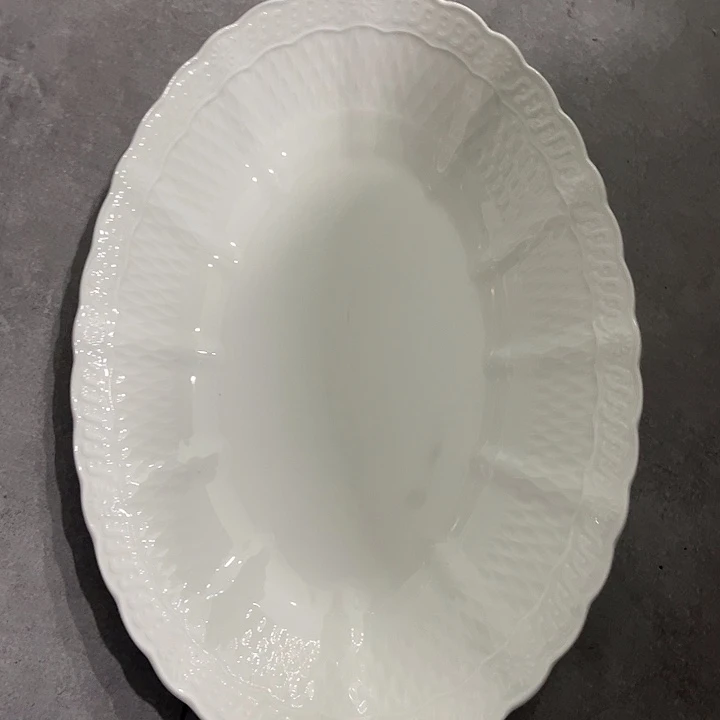 11寸白玉瓷爱丽丝鱼盘