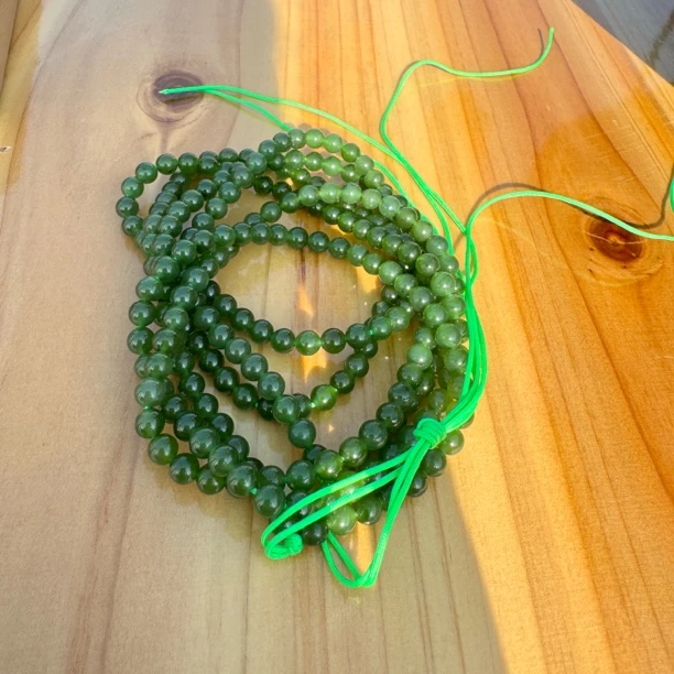 和田玉菠菜绿ll毛衣链（多样性发一）