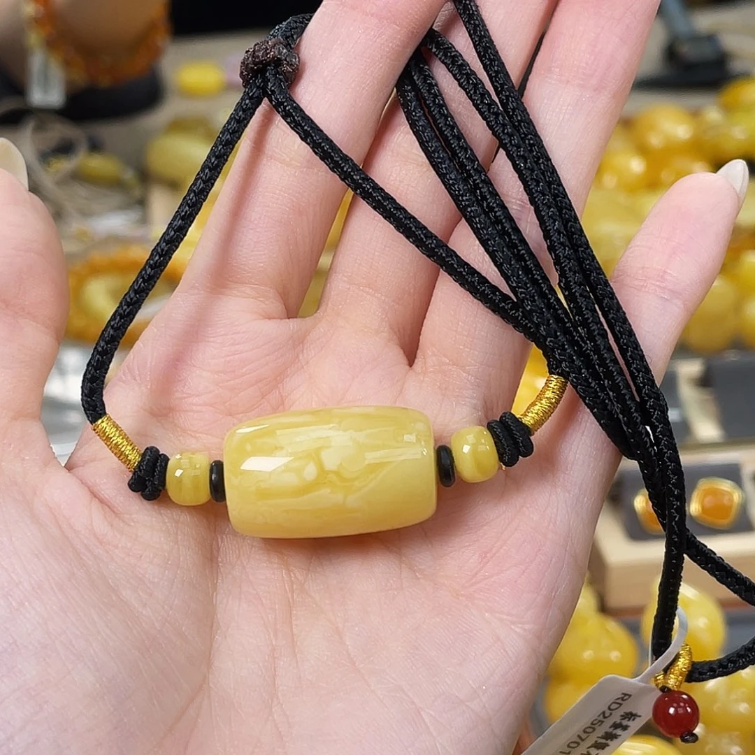 未镶嵌琥珀珠宝奇石琥珀蜜蜡J21