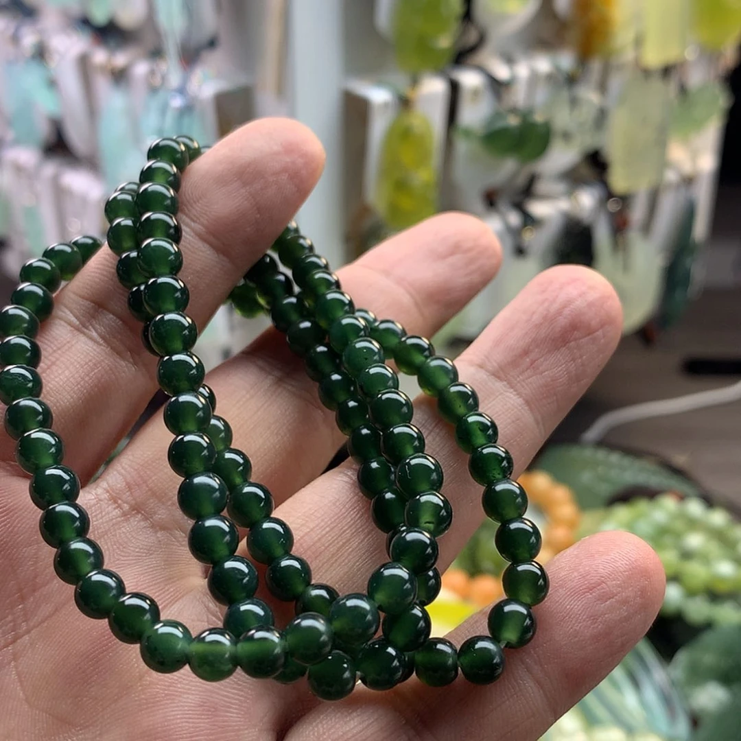 【闪购商品】蛇纹石玉未镶嵌颈饰