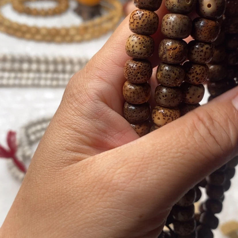 【闪购商品】星月菩提吊坠蜜***生脱脂8/10