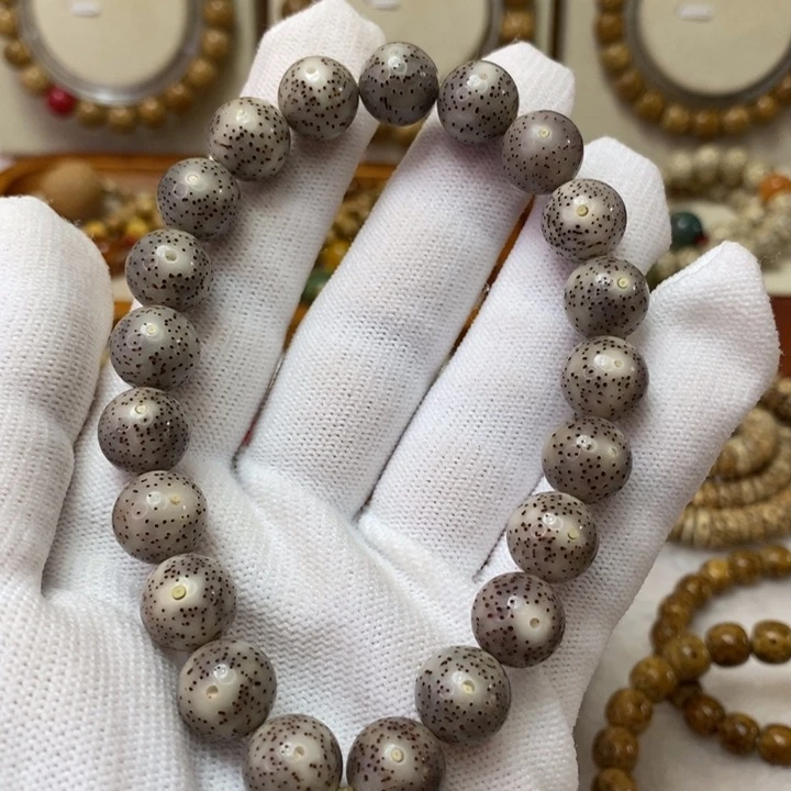 星月菩提吊坠石玉11糯冰正圆单圈