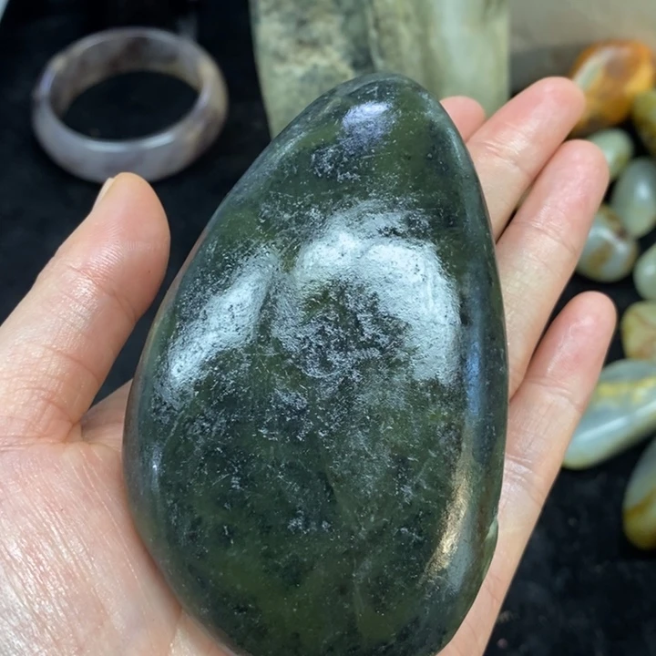 未镶嵌和田玉（糖玉）挂件