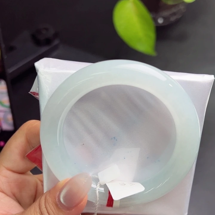 翡翠手镯未镶嵌8号