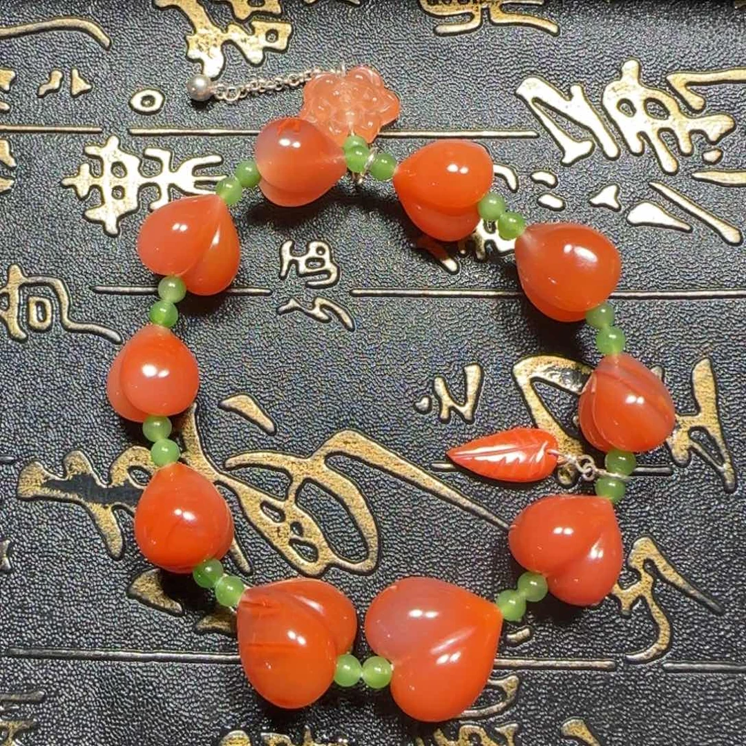 南红玛瑙未镶嵌原矿屁桃设计款