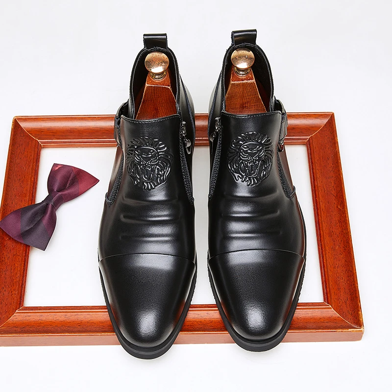 秋冬新款欧美尖头休闲男士短靴压花双拉链商务正装软底马丁靴英伦