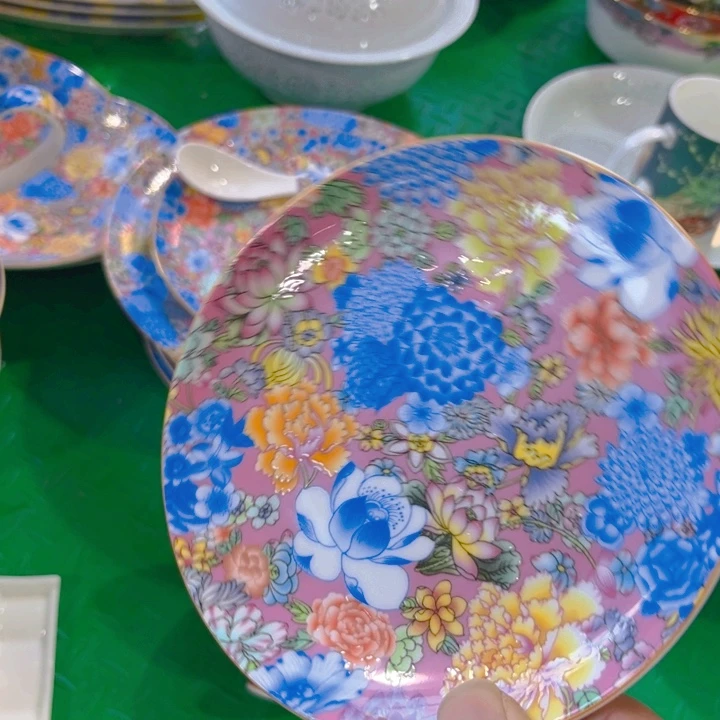 瓷片六寸骨碟六个哇塞