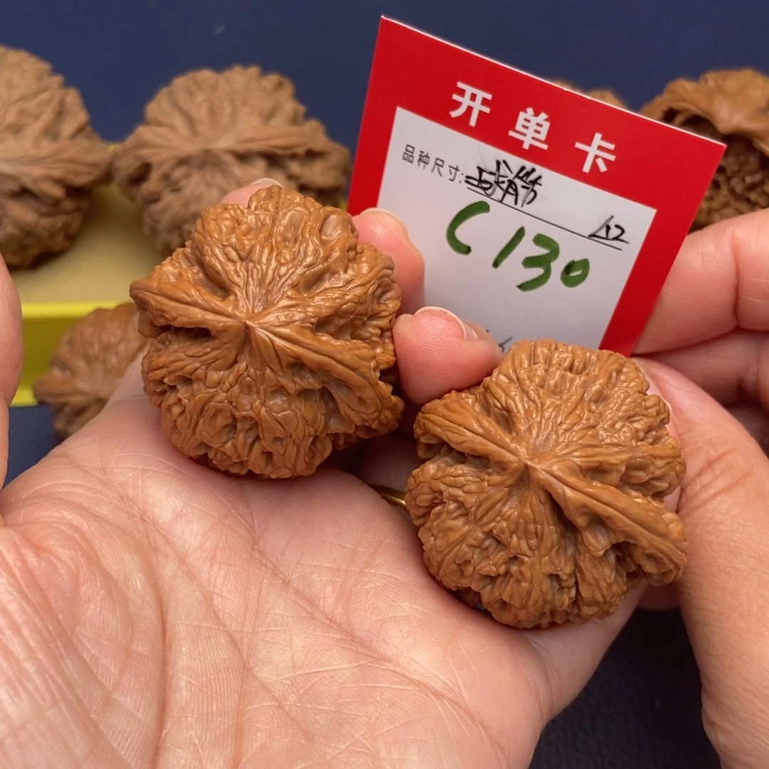 二***耶吊坠文玩核桃文玩核桃