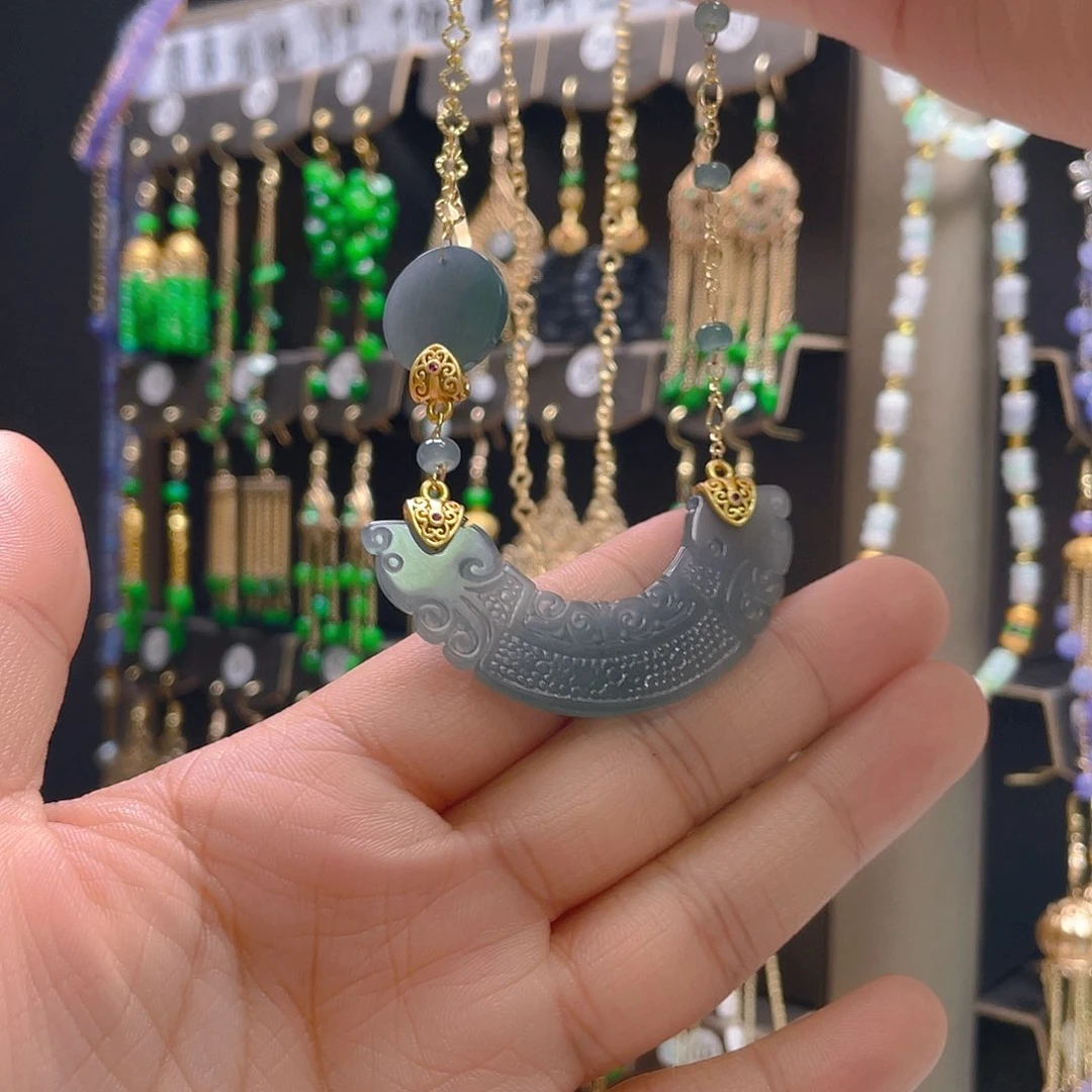 翡翠合金耳饰卍**乐翡翠