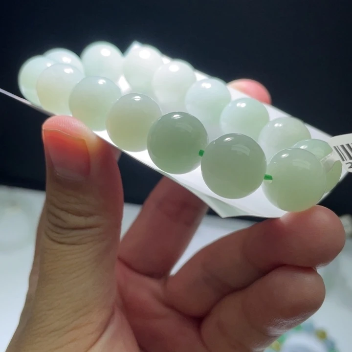 未镶嵌定制翡翠翡翠卡13+