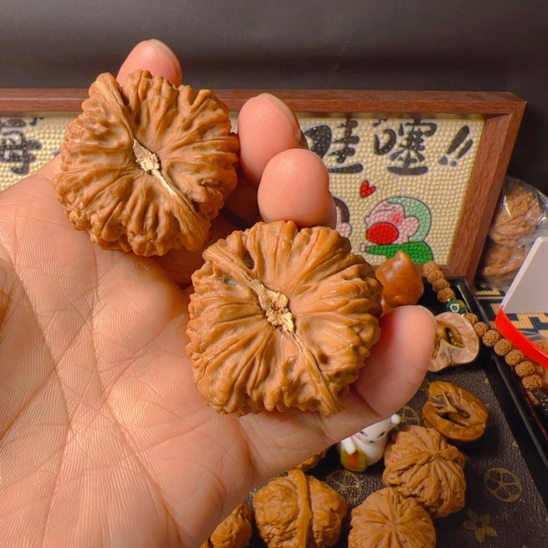 把件文玩核桃平谷凹底42