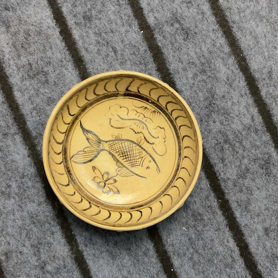 瓷片啦啦啊啊斤斤计较咯摸摸摸