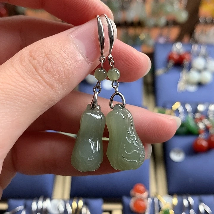 和田玉银S925镶嵌耳饰白菜22左右晴水绿