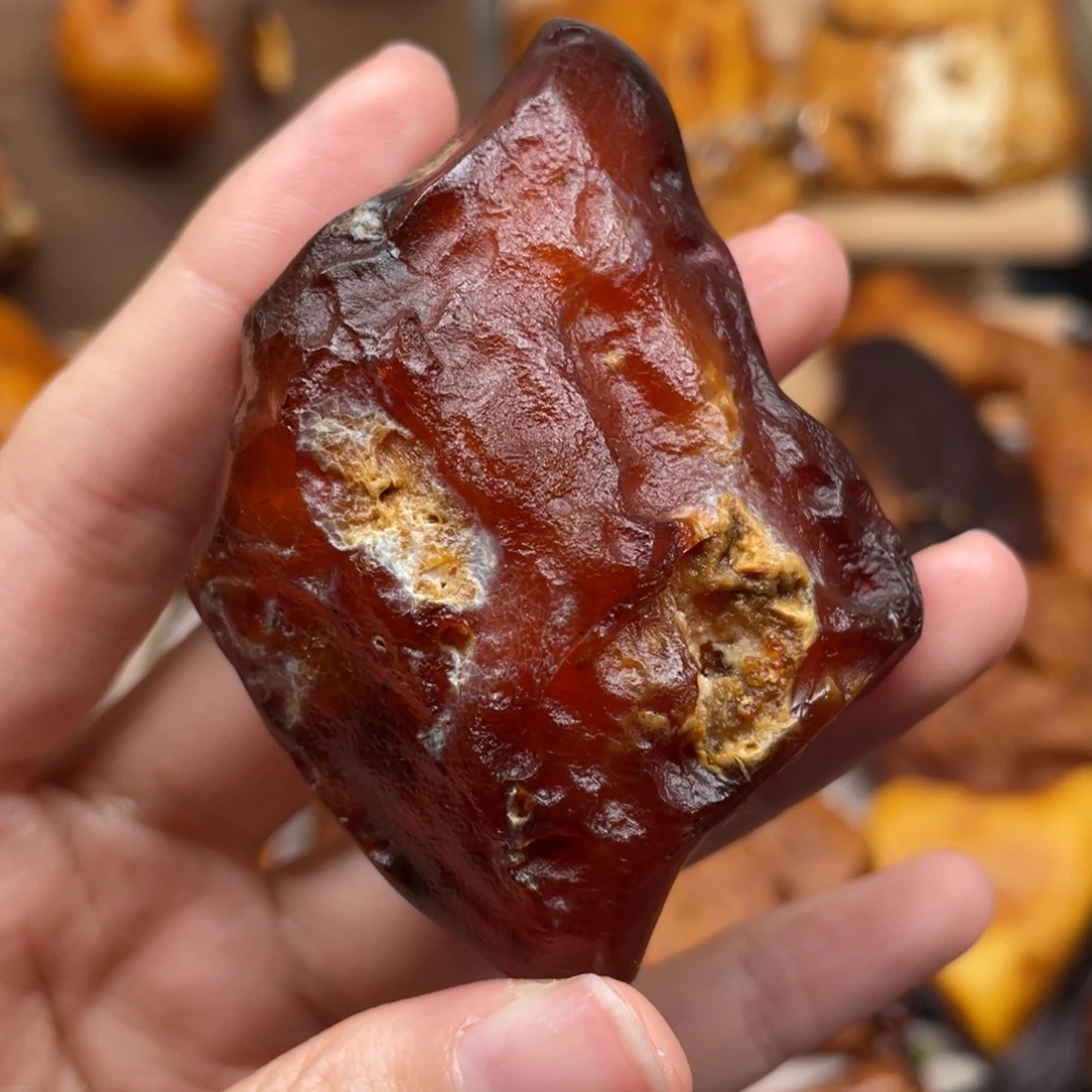 琥珀未镶嵌珠宝奇石