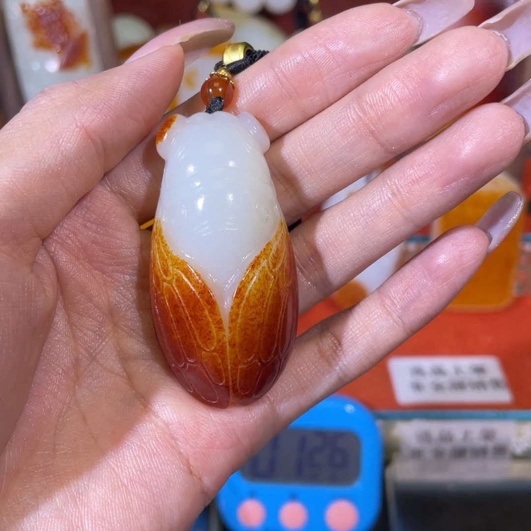 燕***。和田玉未镶嵌挂件