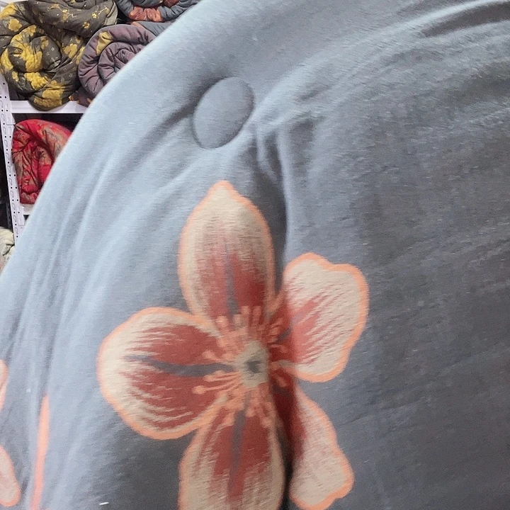 棉花150.200桃花被4斤左右