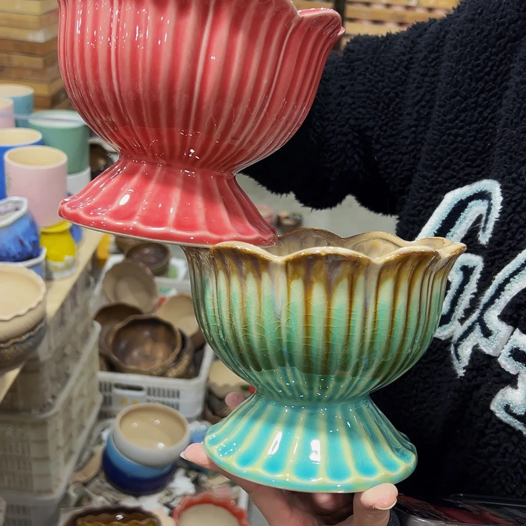 陶瓷口径17厘米高度14厘米