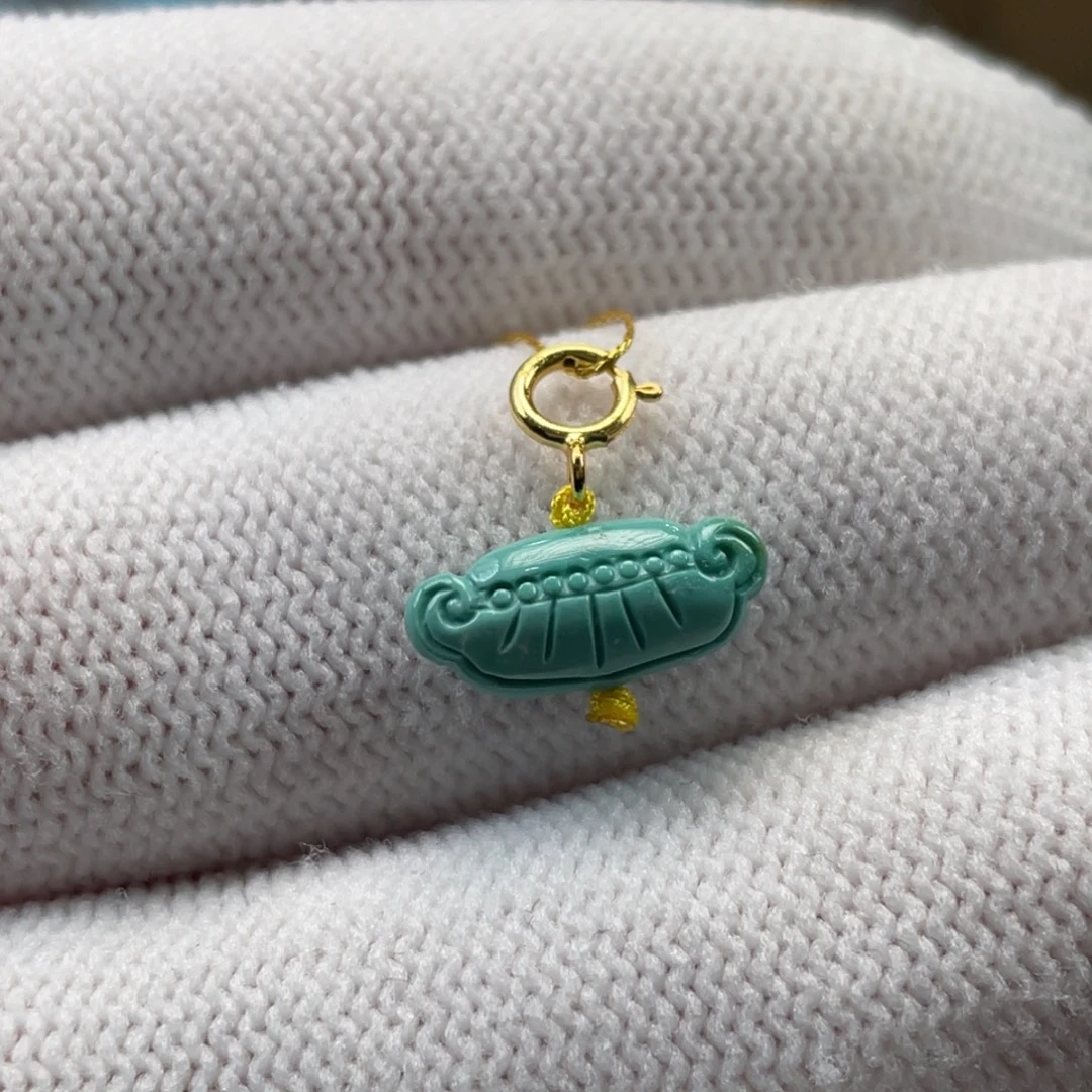 绿松石未镶嵌挂件