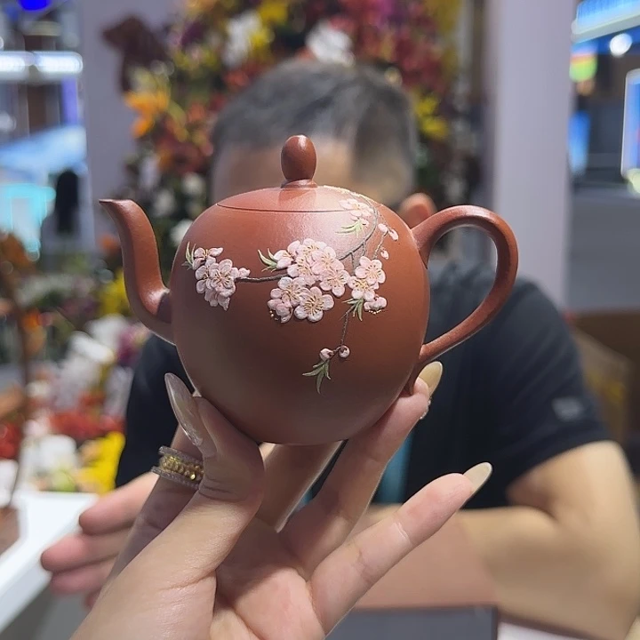 再***想茶杯紫砂全手朱泥 美人肩堆绘