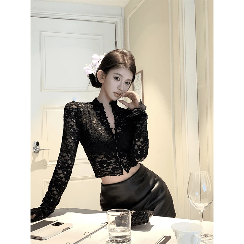 2025秋季高腰短款性感黑色蕾丝立领长袖镂空衬衣女上衣显瘦半身裙