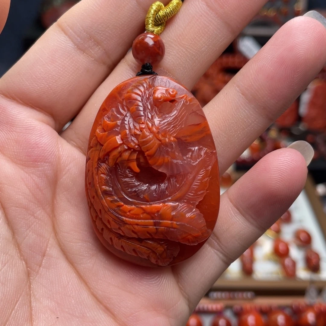 南红玛瑙未镶嵌火凤凰