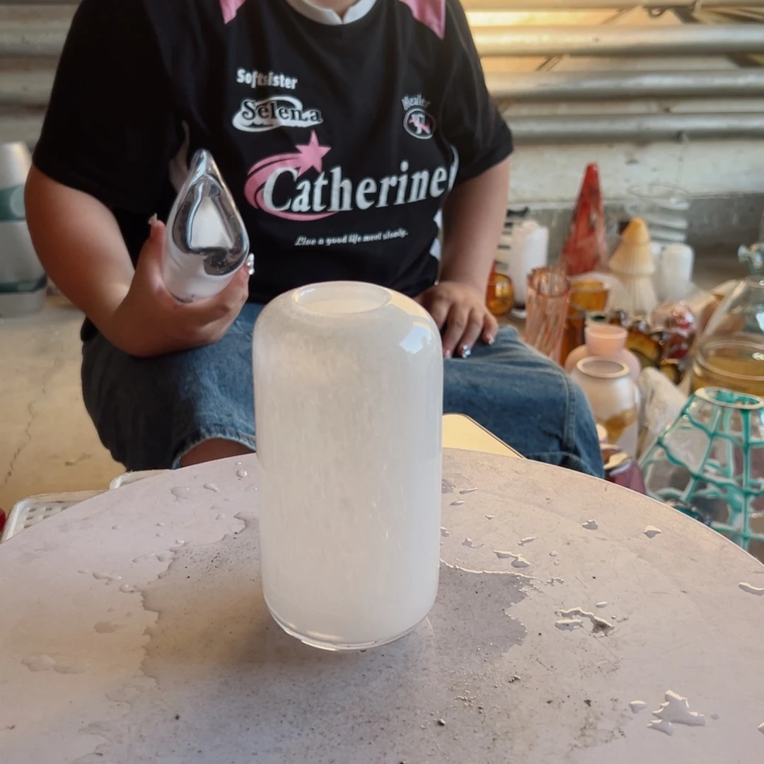白色高度15琉璃花器摆件微瑕
